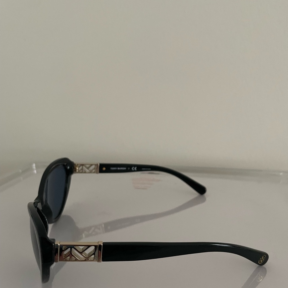 TORY BURCH sunglasses - Picture 5 of 5